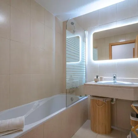 Cm Golden View Appartement