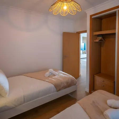 Cm Golden View * Caniço